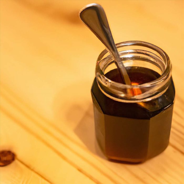 Comment durcir un miel trop liquide facilement ?