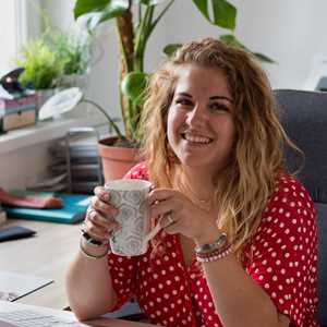 Laura, un expert santé à Brethenay